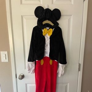Kids Mickey Mouse Costume 4T-5T NWT